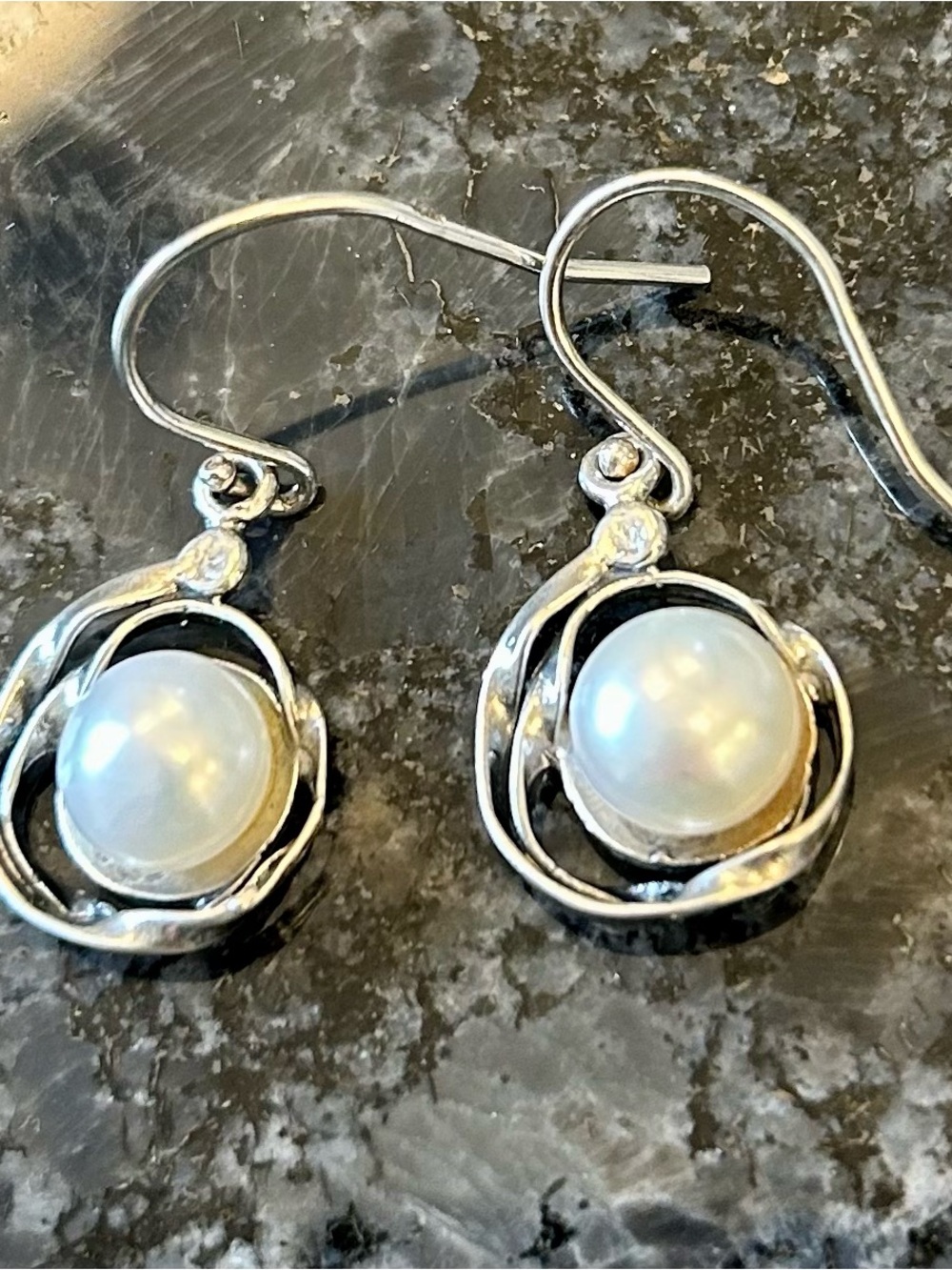 YAM 925 Sterling Silver Faux Pearl Drop Earrings with Hammered Swirl